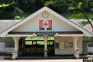 カナダ村ネルソン駅